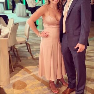 Elegant Pink Midi Dress